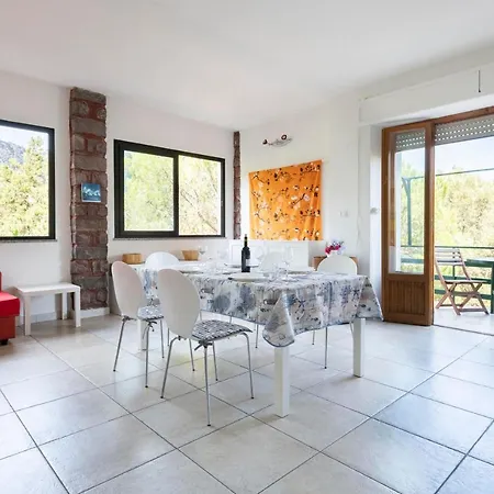 Oriente Apartment *